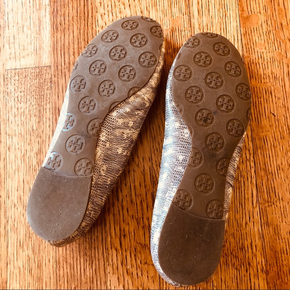 🛍SOLD🛍 TORY BURCH SNAKE SKIN REVA FLATS - Picture 4 of 5